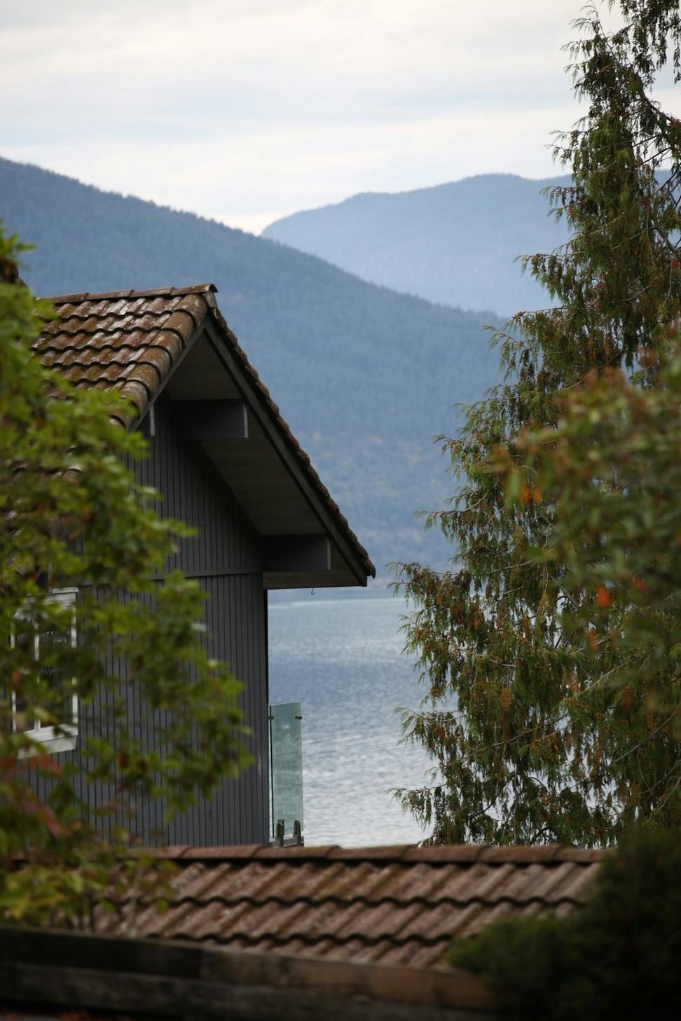 West Vancouver Hillside Home